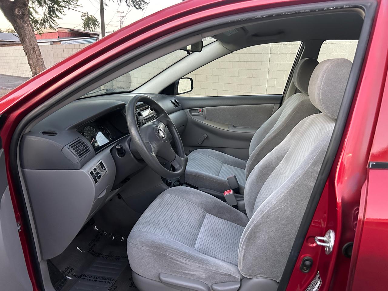 Toyota Corolla CE 2006