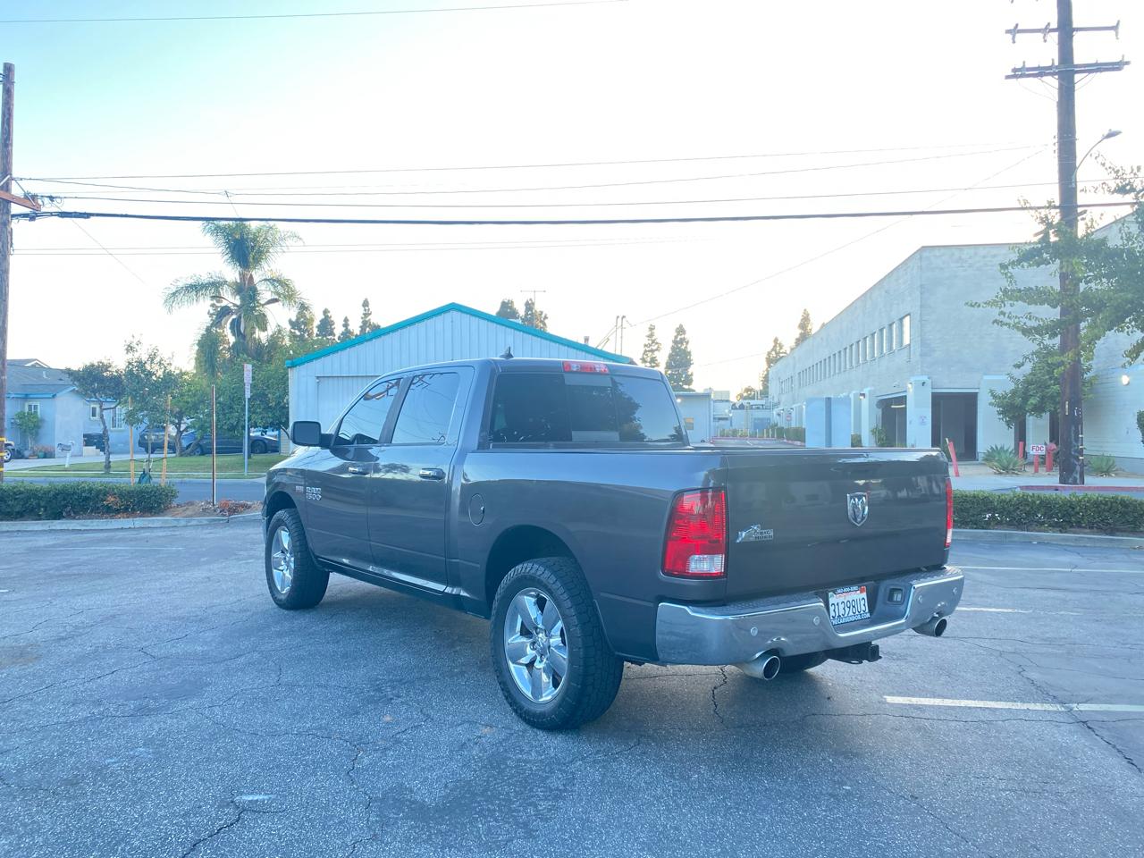 RAM 1500 Big Horn Crew Cab 2WD SWB 2016