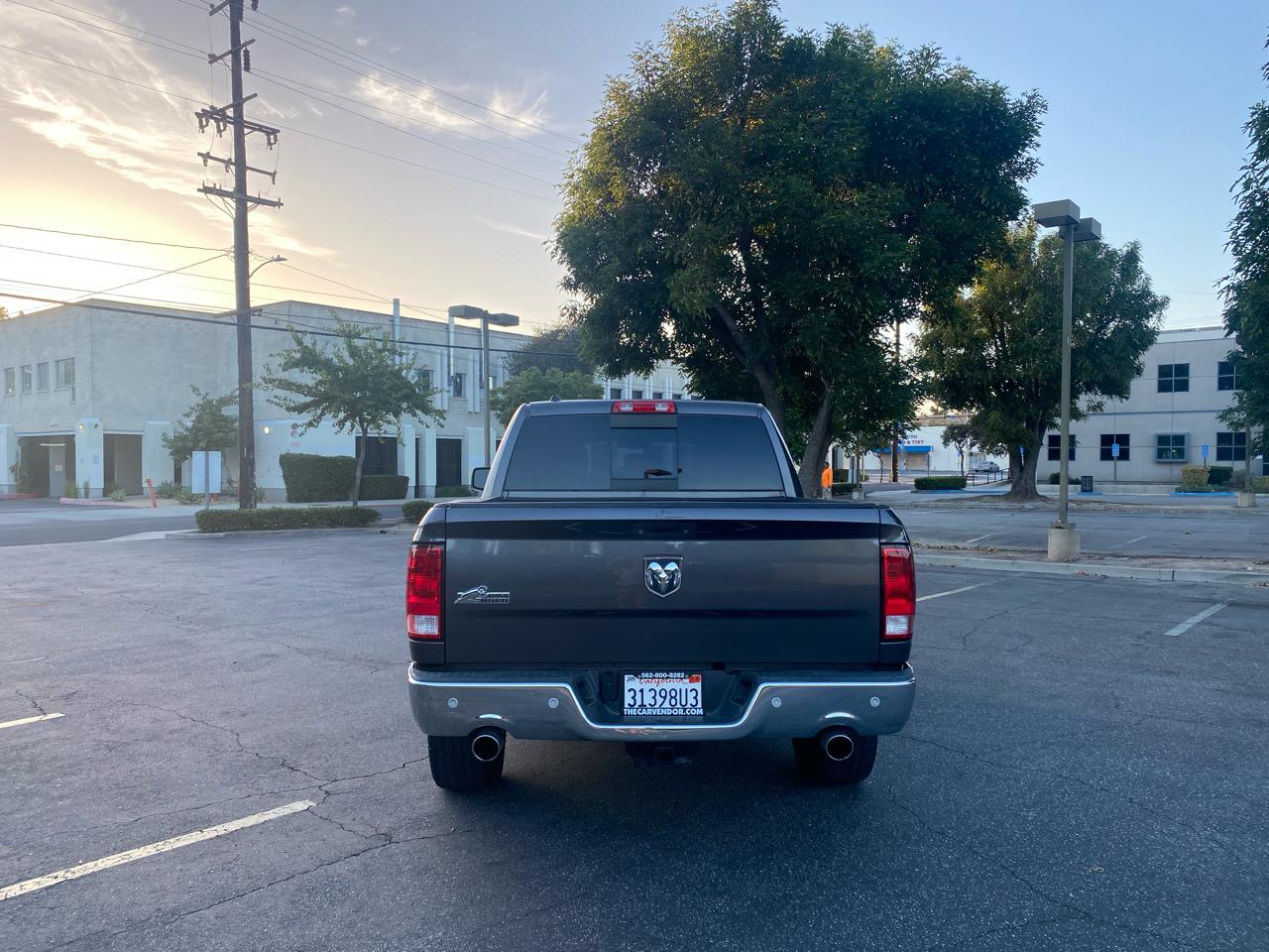 RAM 1500 Big Horn Crew Cab 2WD SWB 2016