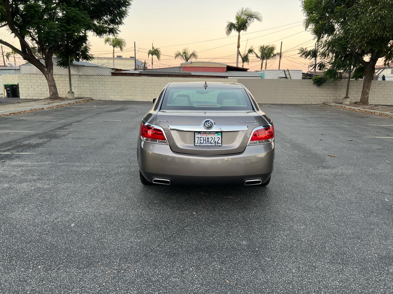 Buick LaCrosse CXS 2011