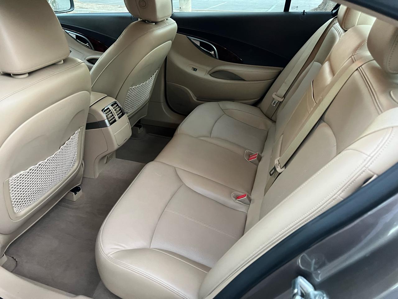 Buick LaCrosse CXS 2011