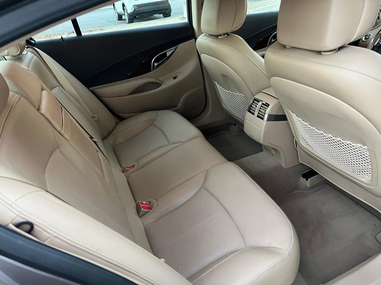 Buick LaCrosse CXS 2011