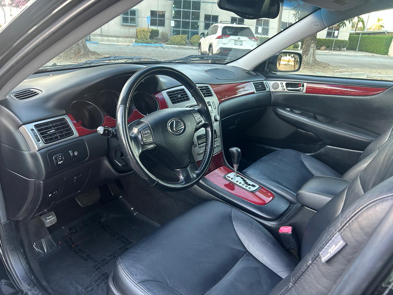 Lexus ES 330 Sedan 2005