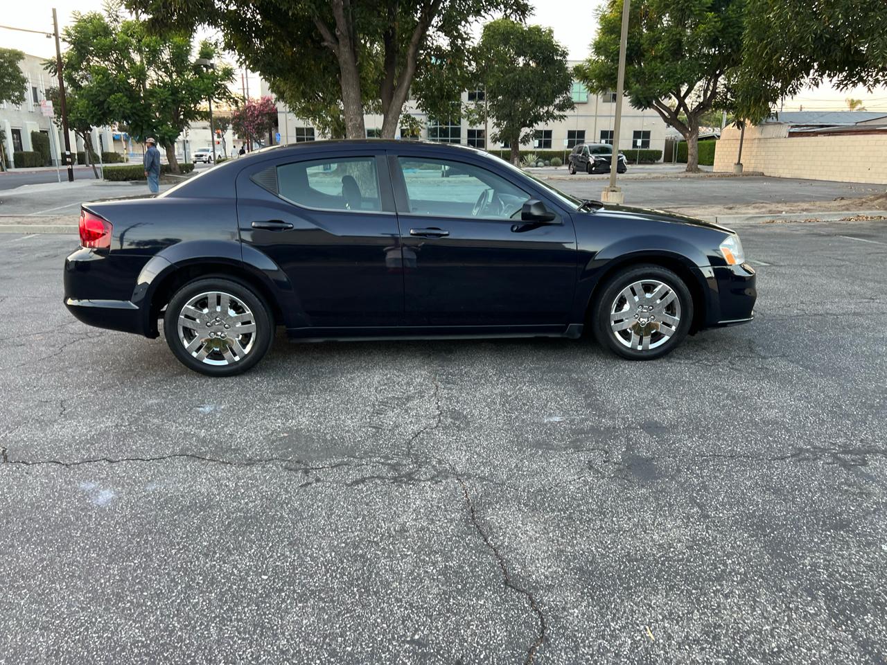 Dodge Avenger Base 2012