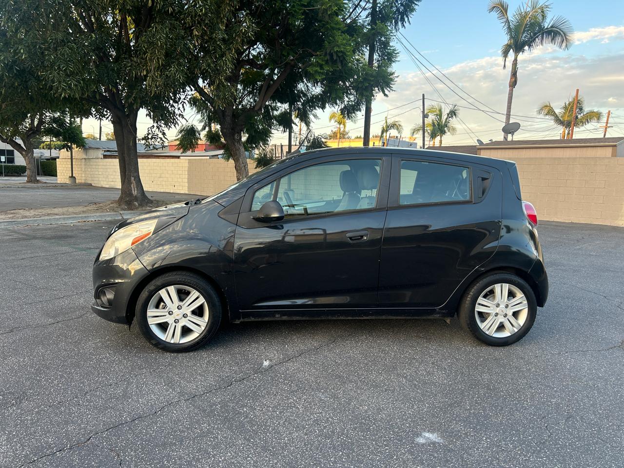 Chevrolet Spark LS Auto 2013