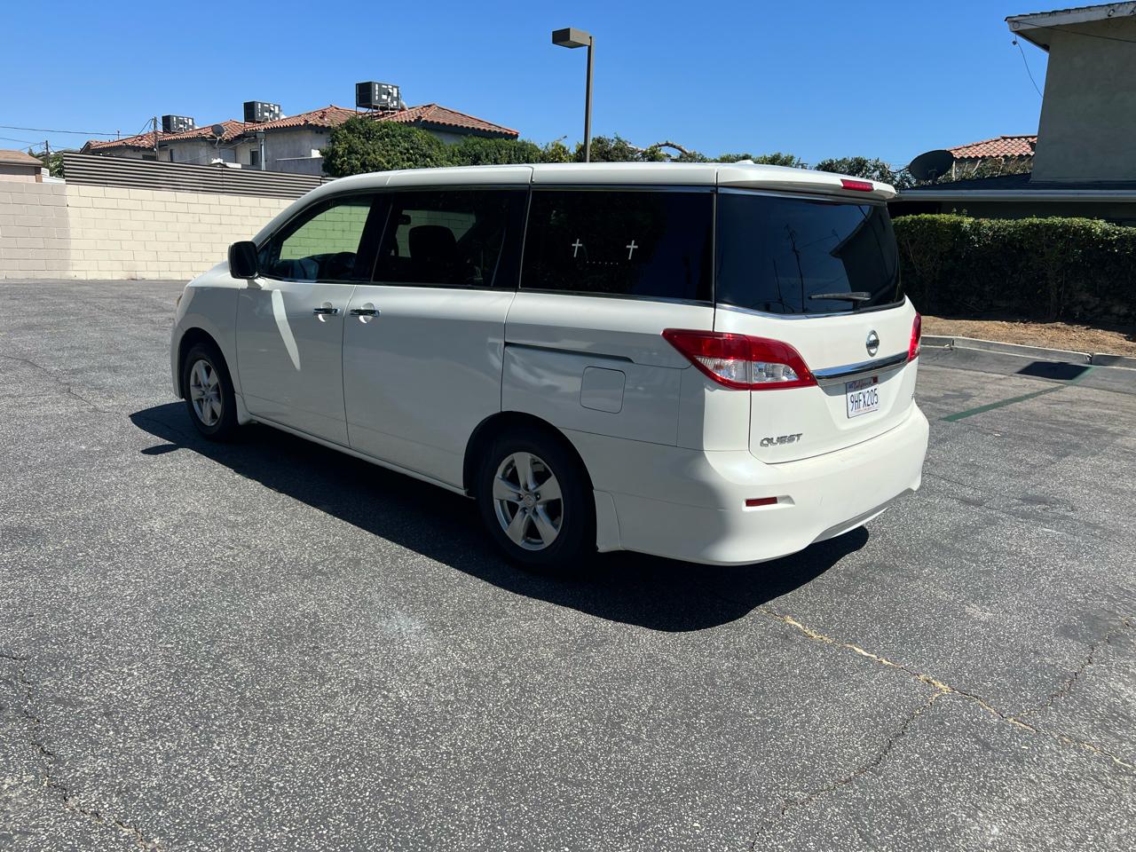 Nissan Quest 3.5 S 2013