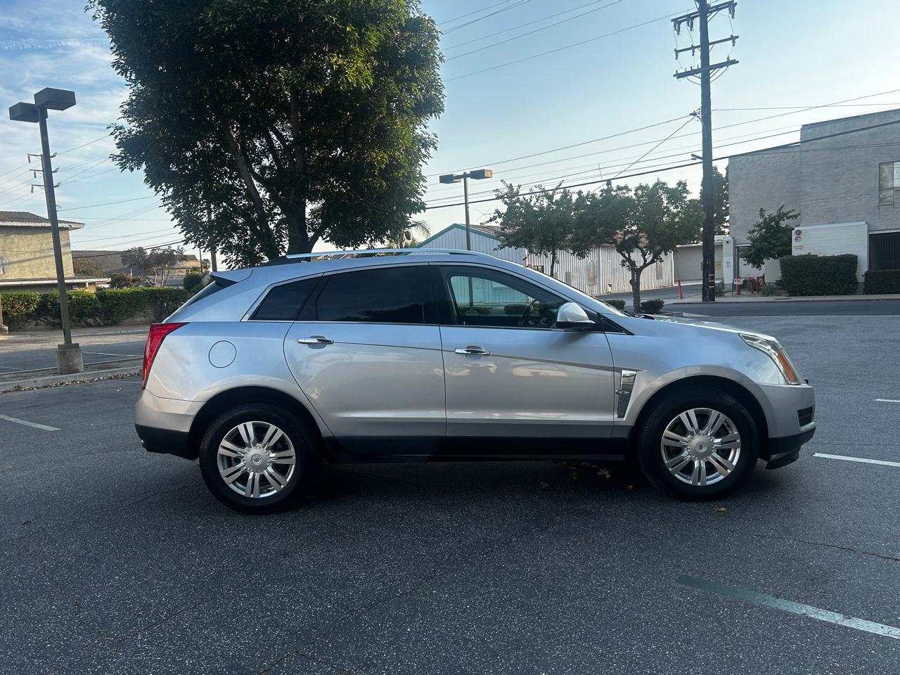 Cadillac SRX Luxury Collection 2010