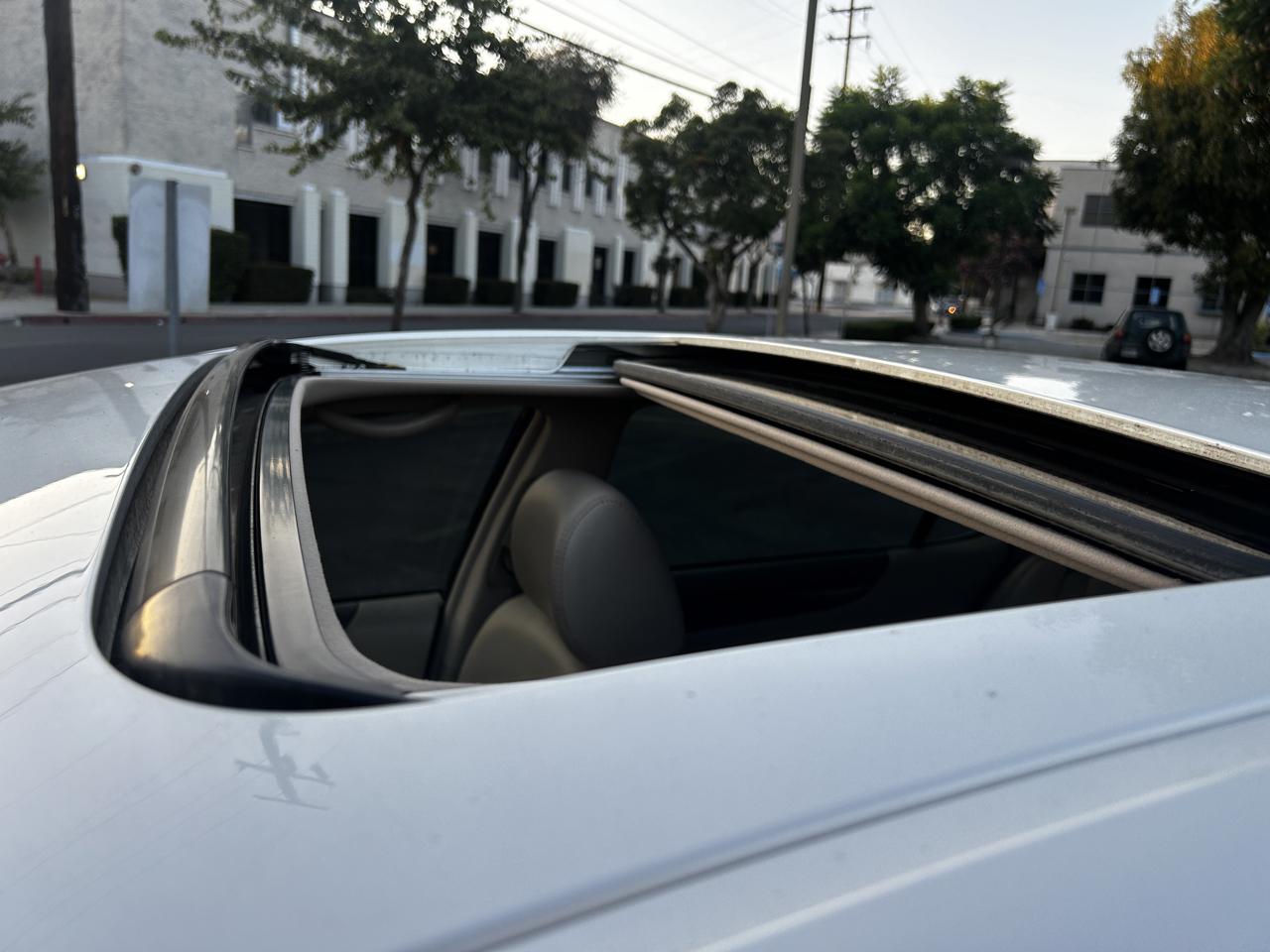 Lexus ES 330 Sedan 2004