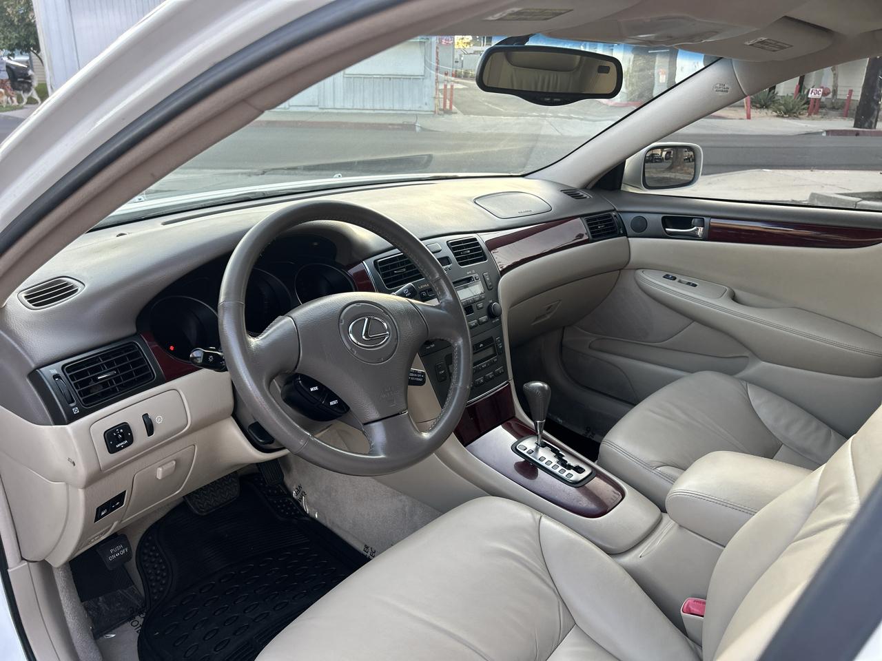 Lexus ES 330 Sedan 2004