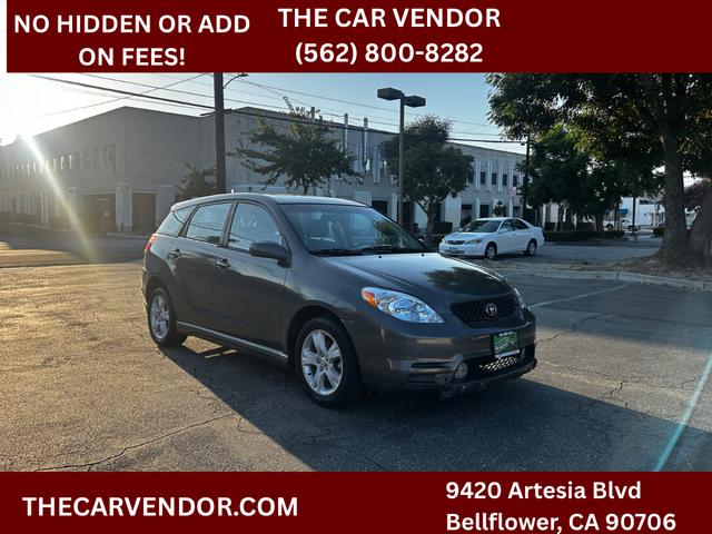 Gray 2004 Toyota Matrix Hatchback Manual