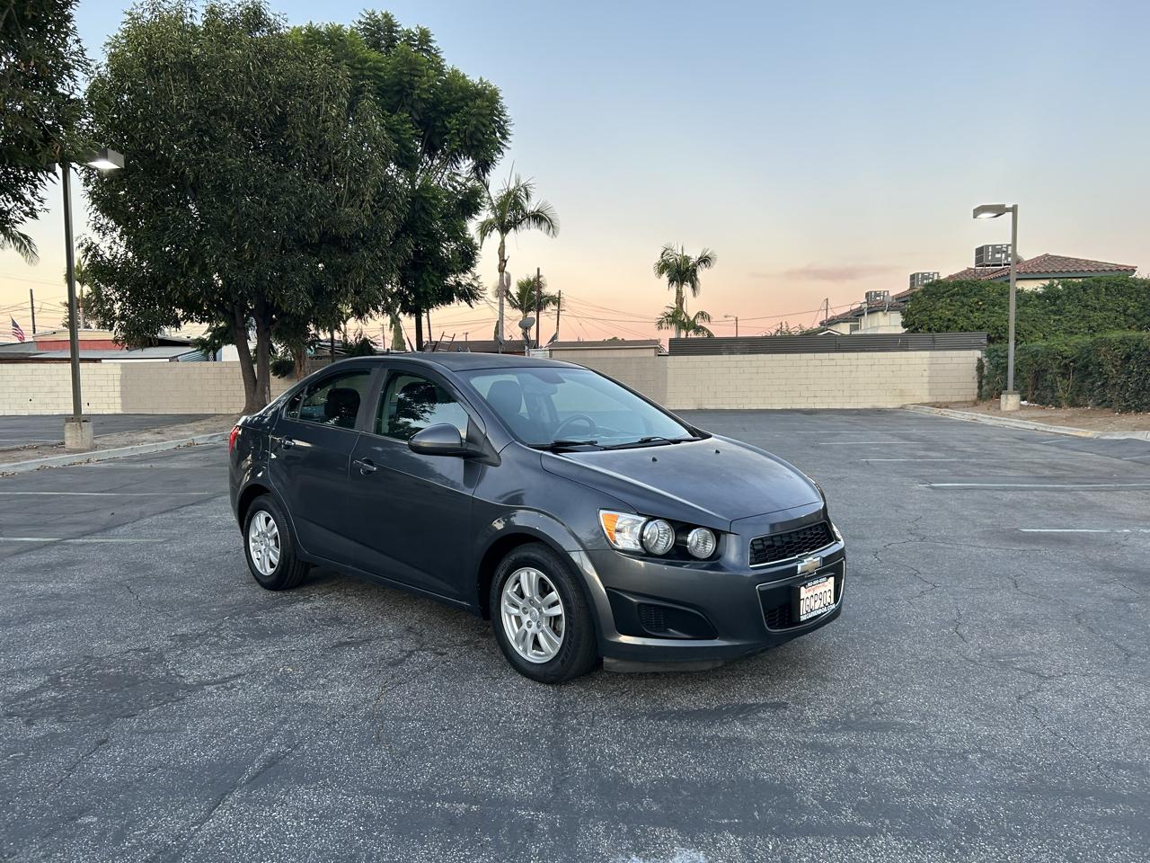 Chevrolet Sonic 2LT Sedan 2012