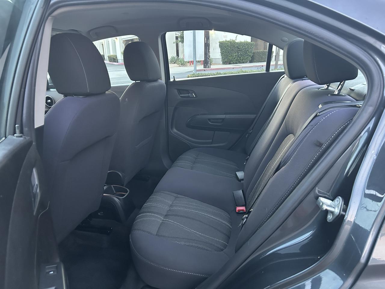 Chevrolet Sonic 2LT Sedan 2012