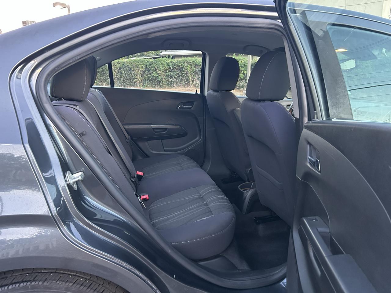 Chevrolet Sonic 2LT Sedan 2012