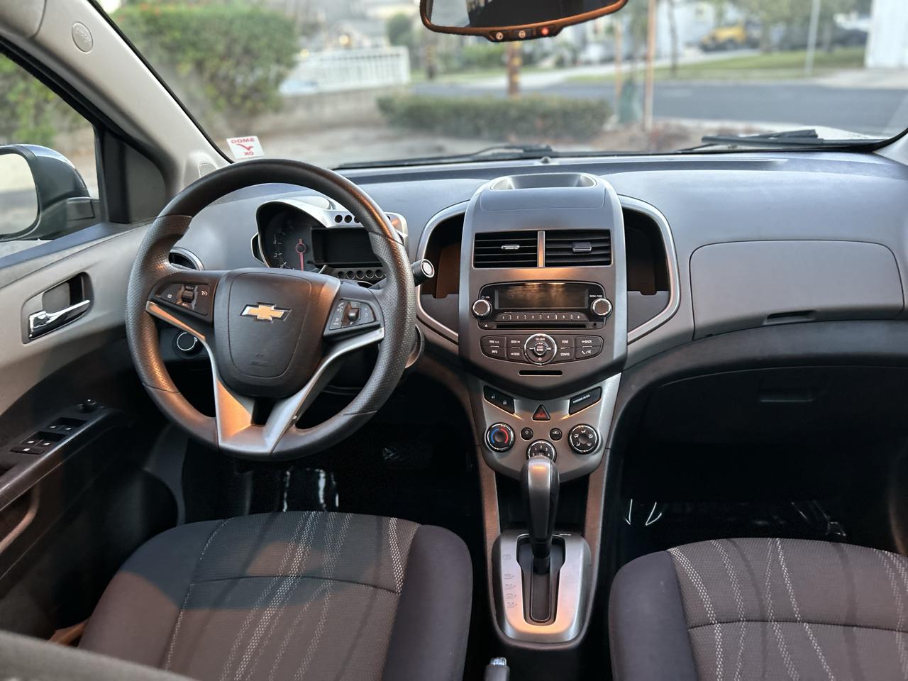 Chevrolet Sonic 2LT Sedan 2012
