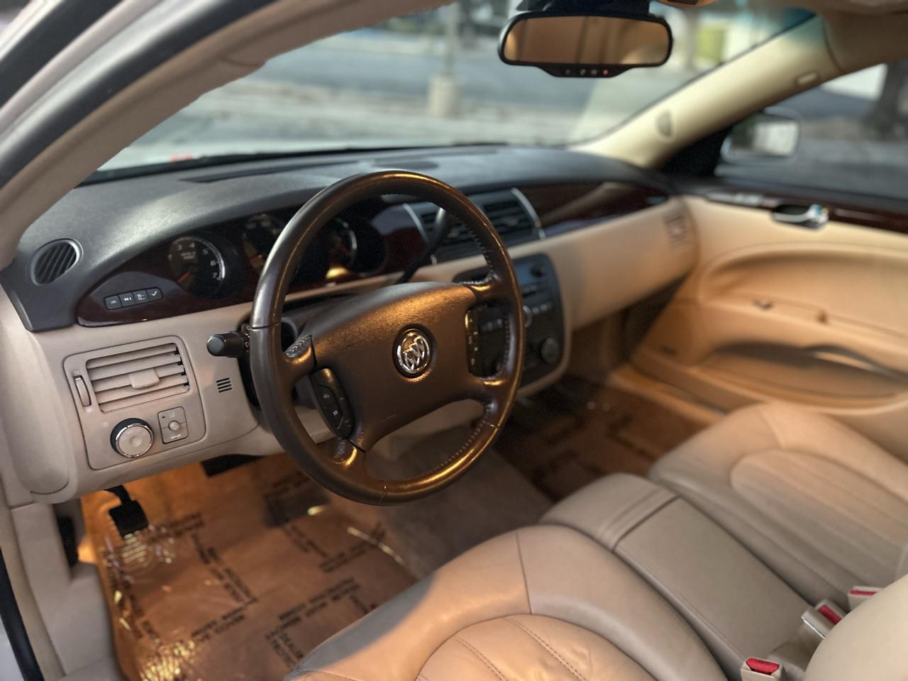 Buick Lucerne CXL Premium 2011
