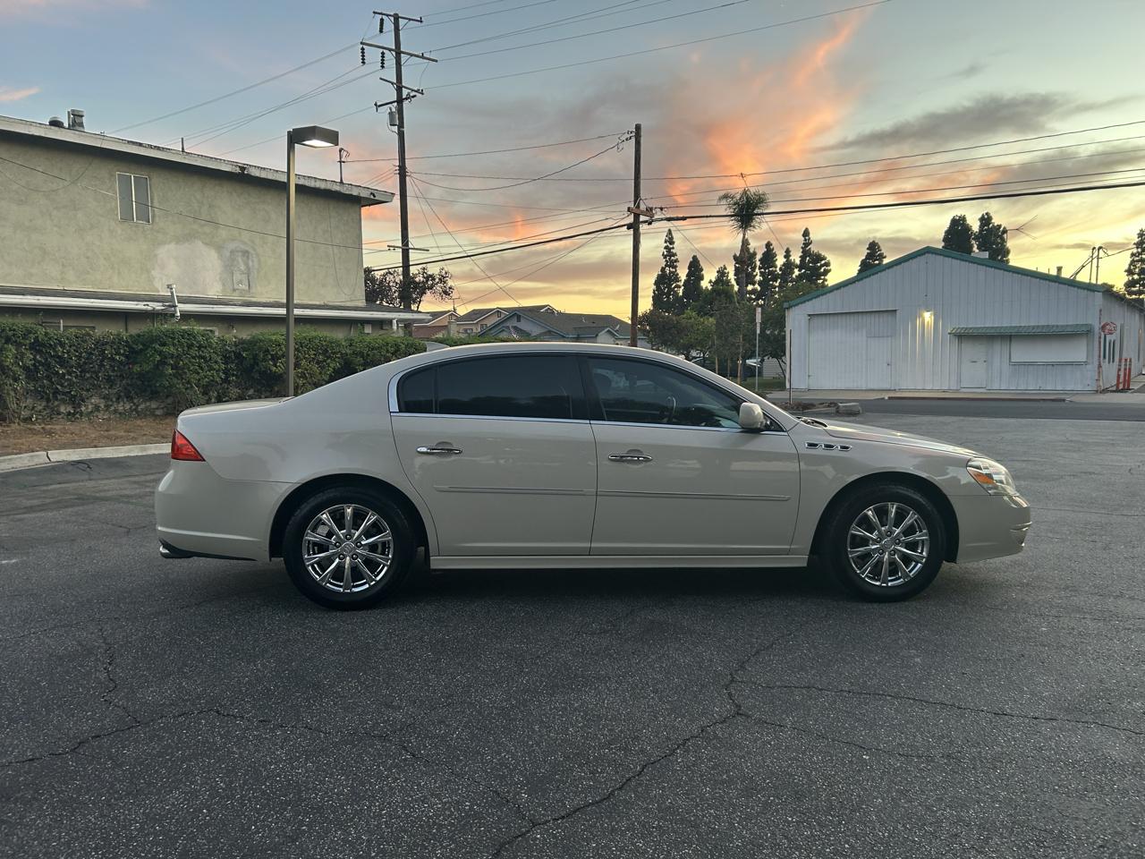 Buick Lucerne CXL Premium 2011