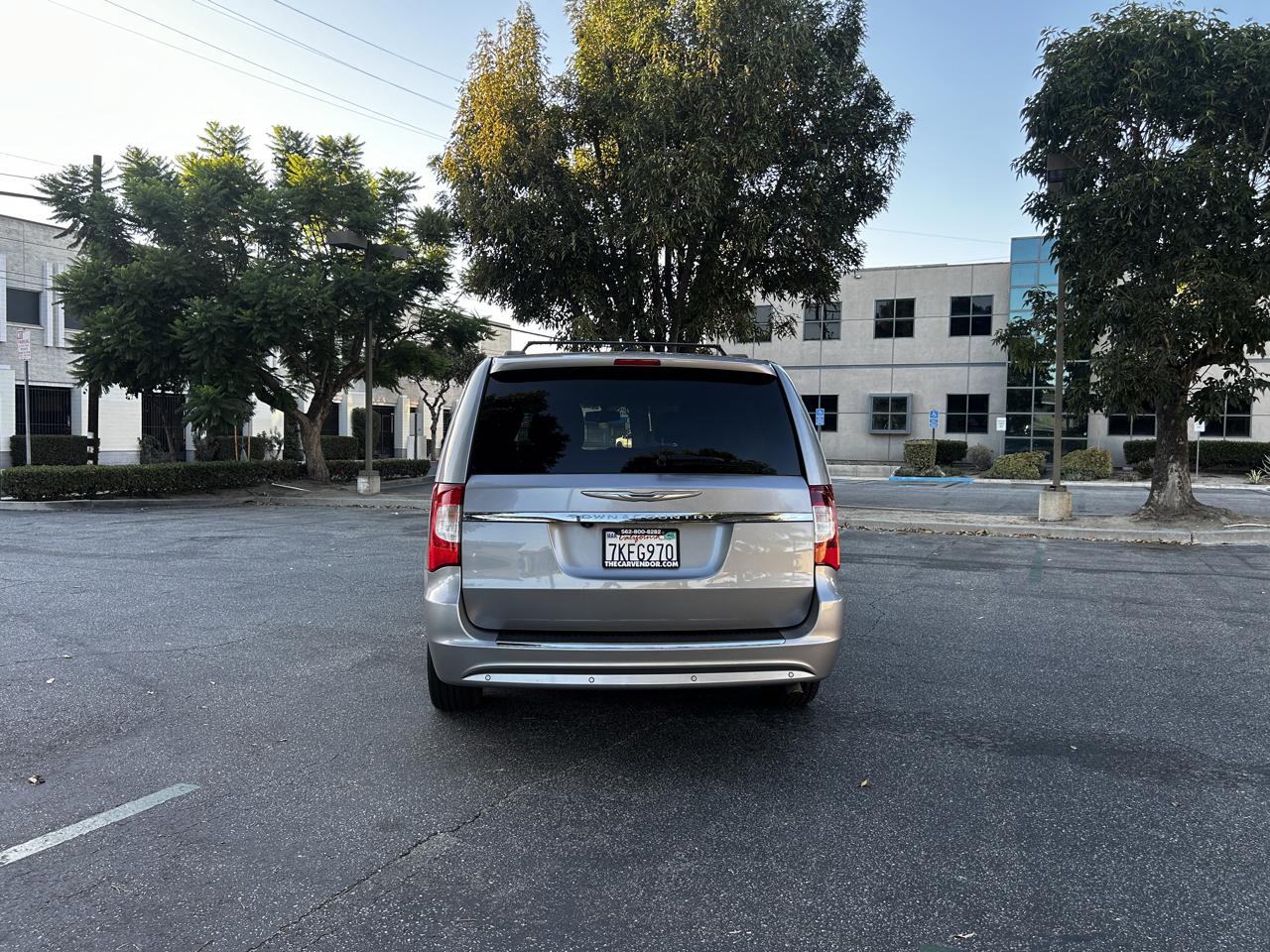 Chrysler Town & Country Touring-L 2015