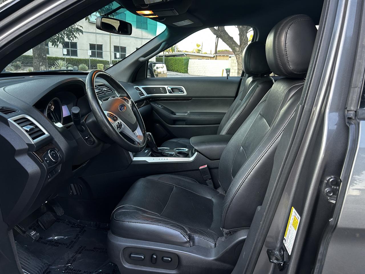 Ford Explorer Limited FWD 2013