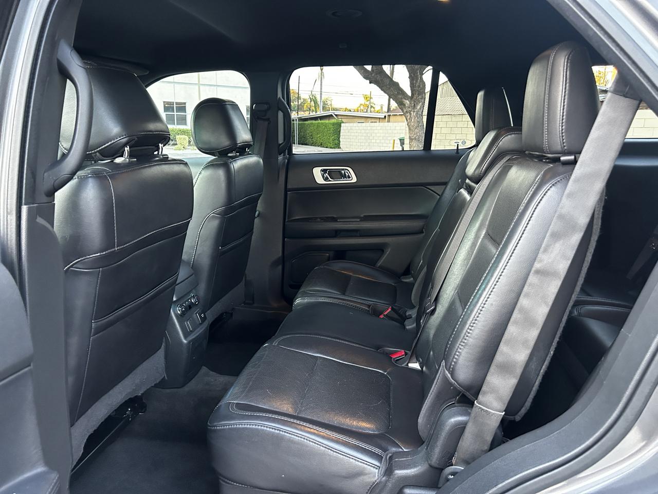Ford Explorer Limited FWD 2013
