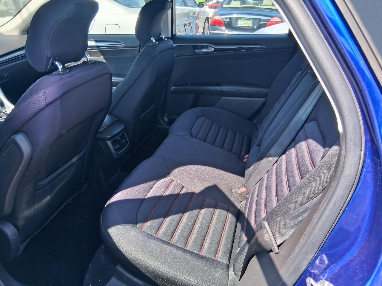Ford Fusion SE 2014