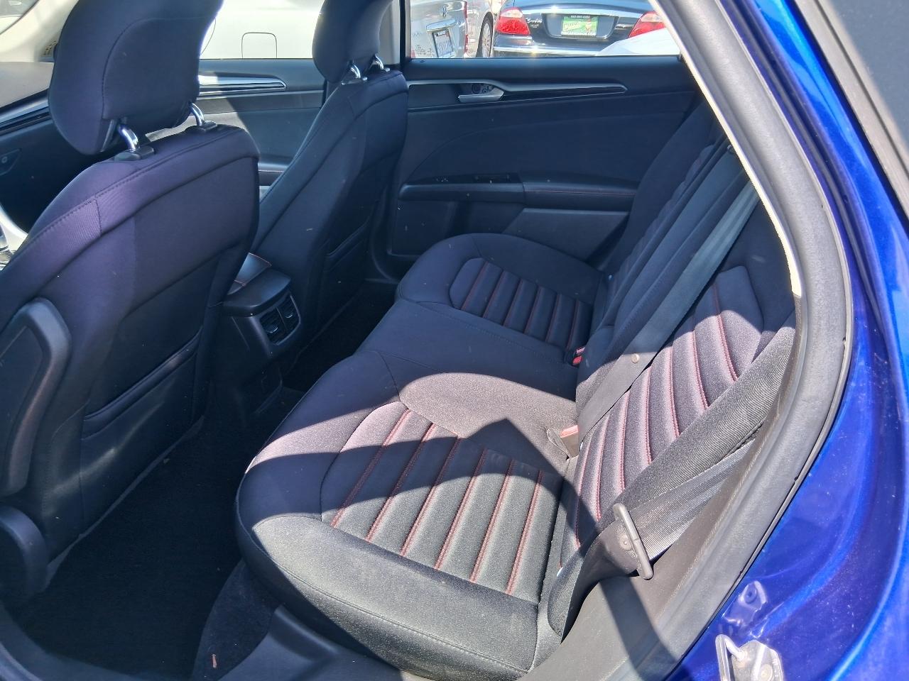 Ford Fusion SE 2014