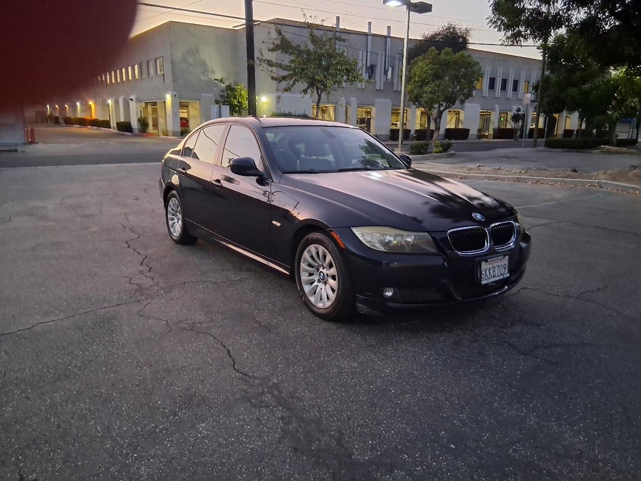 BMW 3-Series 328i 2009
