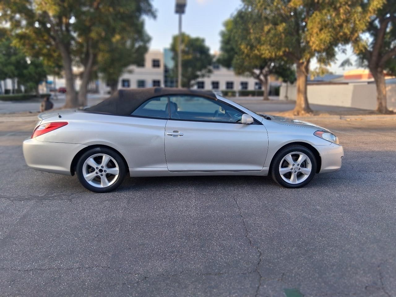 Toyota Camry Solara 2dr Conv SLE V6 Auto (Natl) 2005