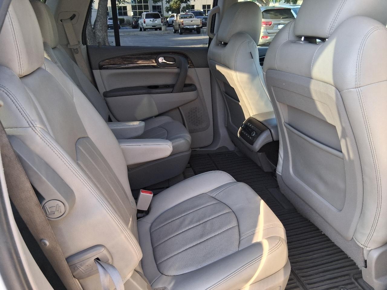 Buick Enclave Leather 2017