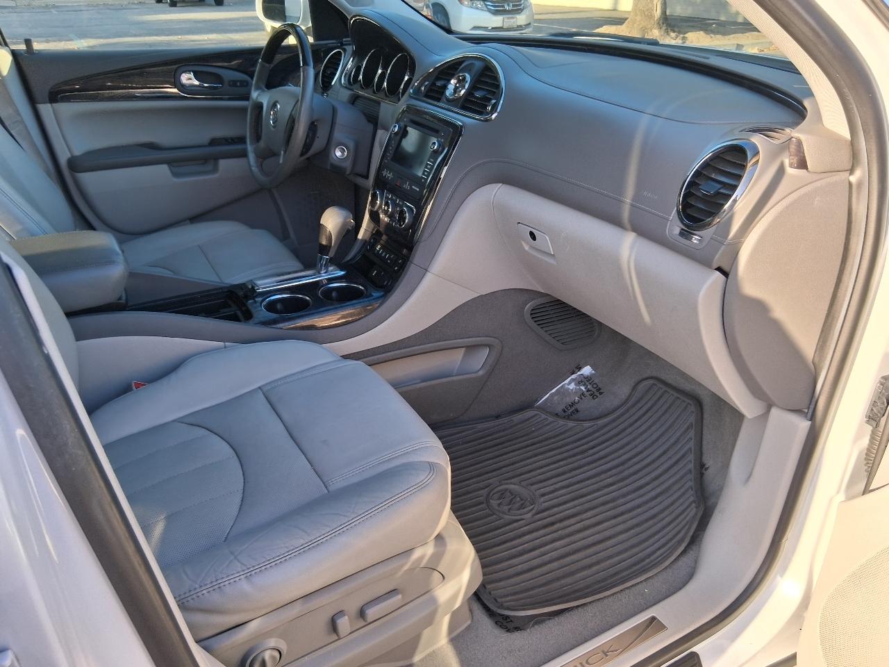 Buick Enclave Leather 2017
