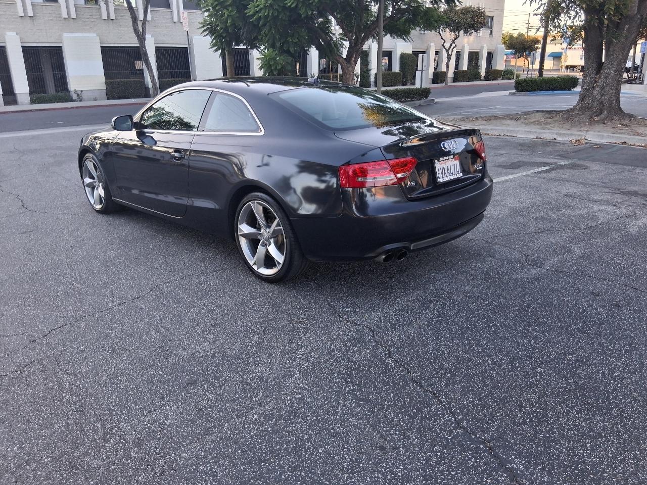 Audi A5 Coupe 2.0T quattro Tiptronic 2012