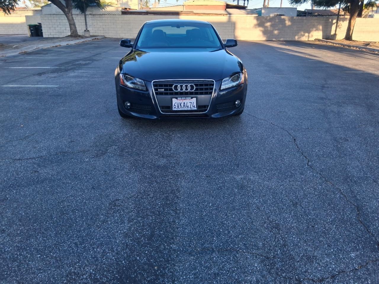 Audi A5 Coupe 2.0T quattro Tiptronic 2012