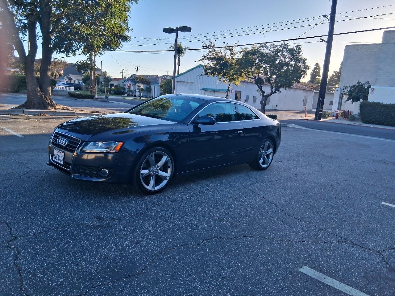 Audi A5 Coupe 2.0T quattro Tiptronic 2012