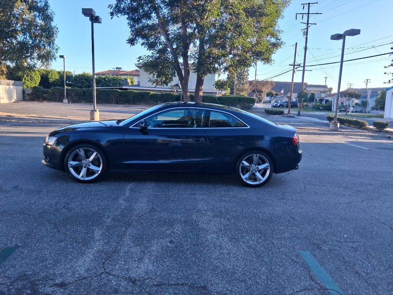 Audi A5 Coupe 2.0T quattro Tiptronic 2012