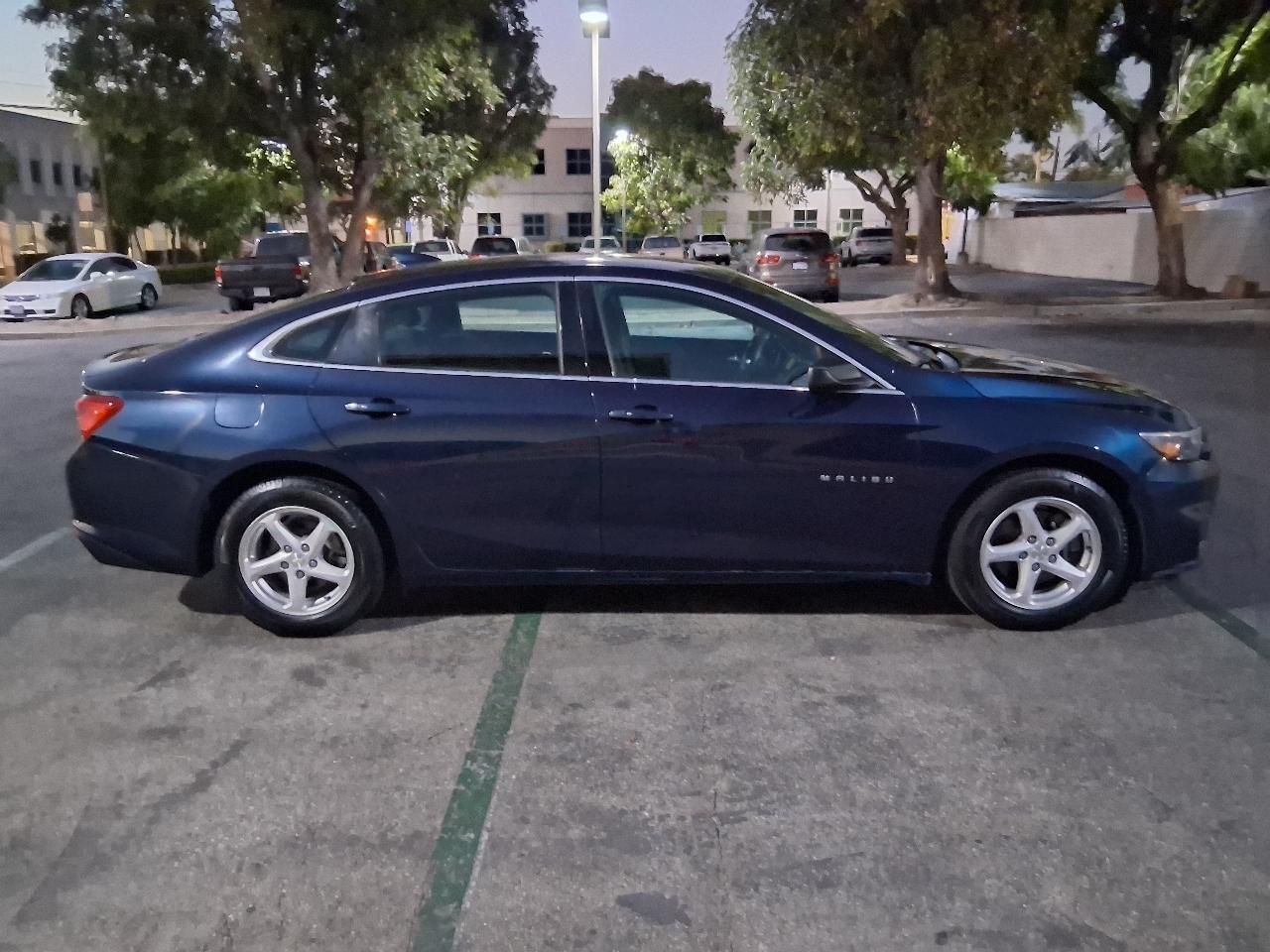 Chevrolet Malibu LS 2018