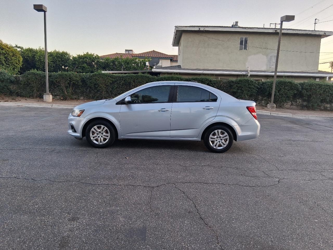 Chevrolet Sonic LS 4D Sedan 2017