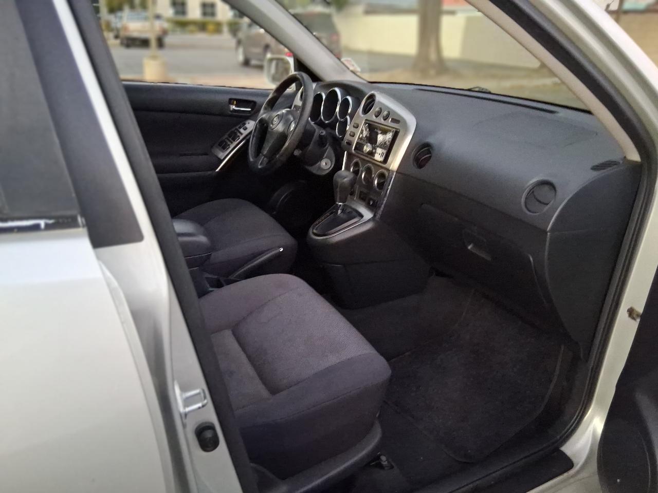 Toyota Matrix XR 2004