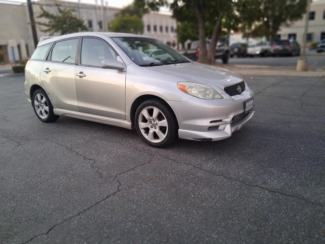 Toyota Matrix XR 2004