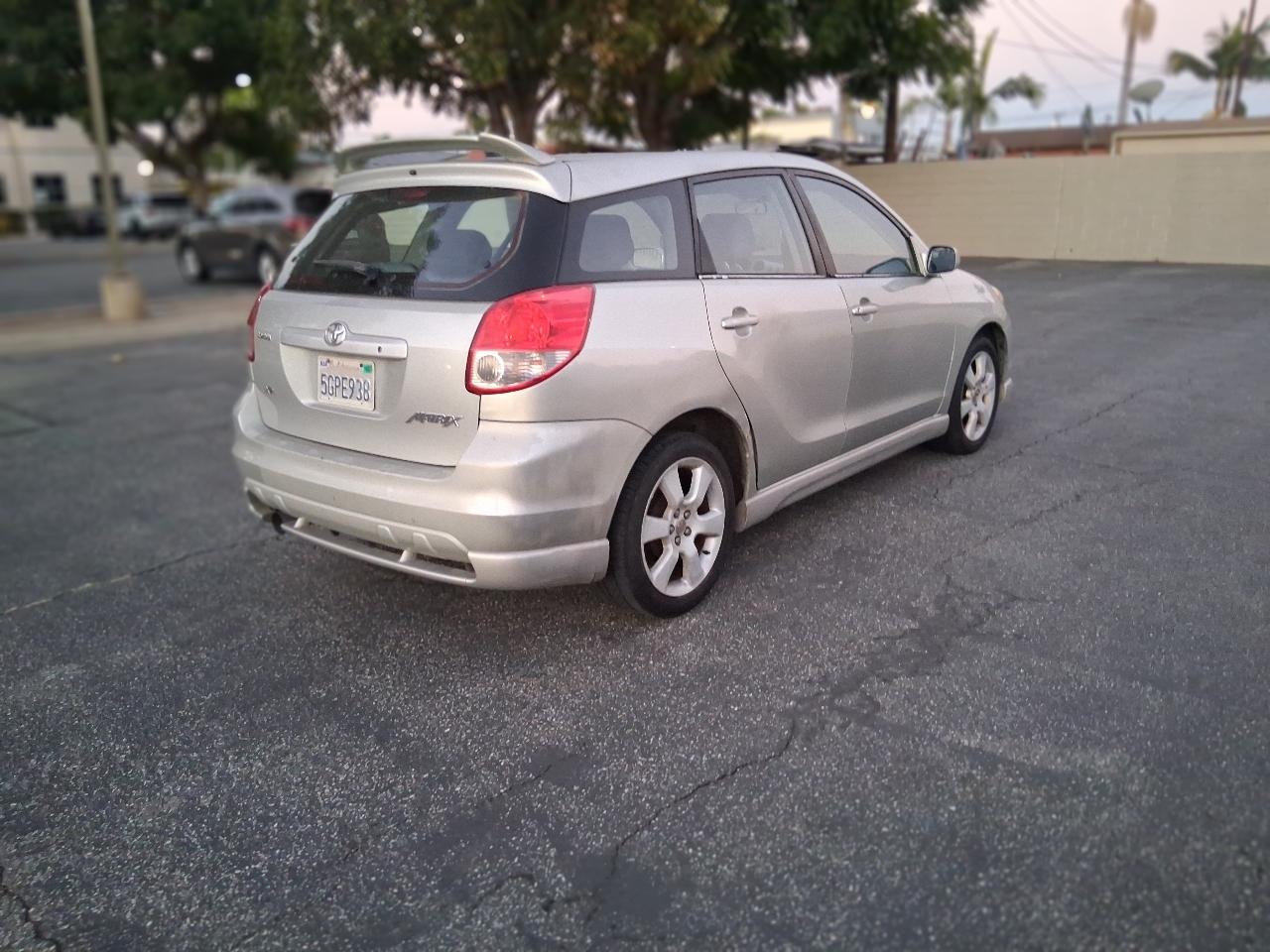 Toyota Matrix XR 2004
