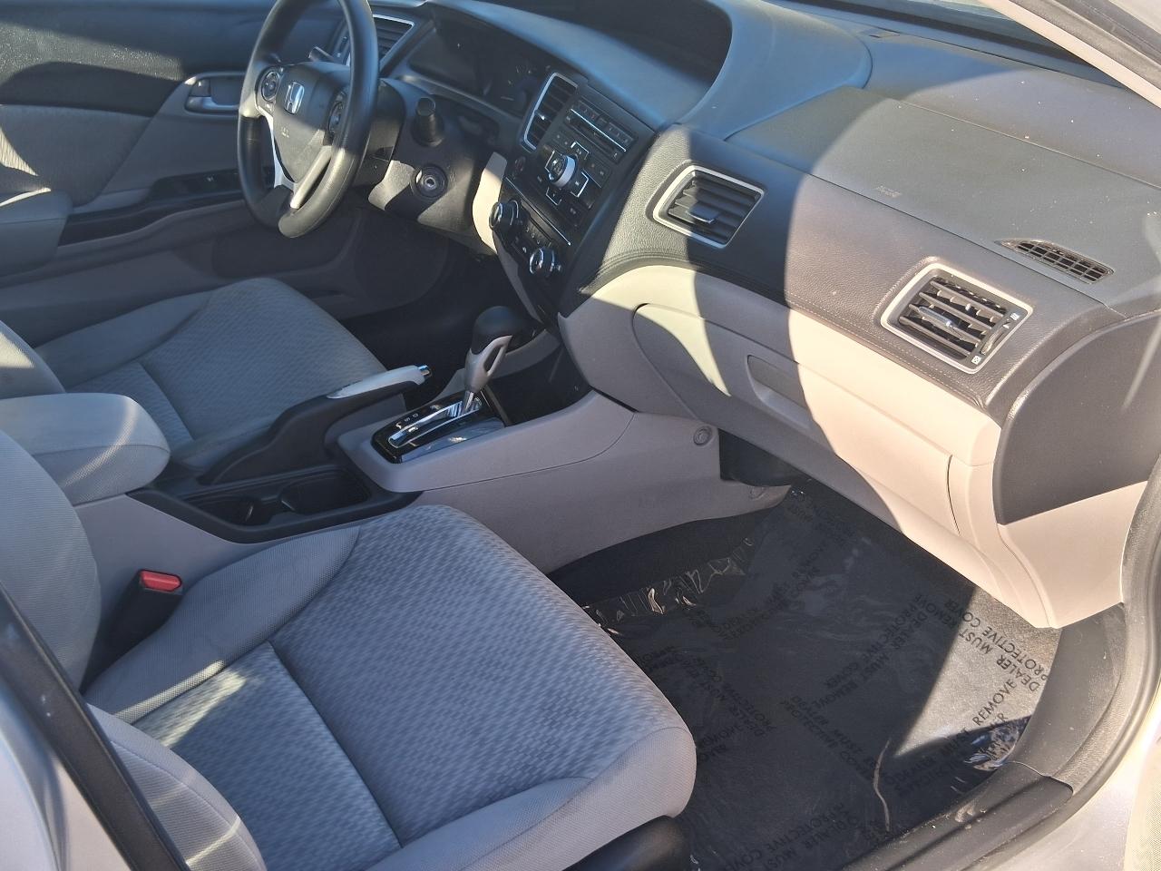 Honda Civic LX sedan 2014
