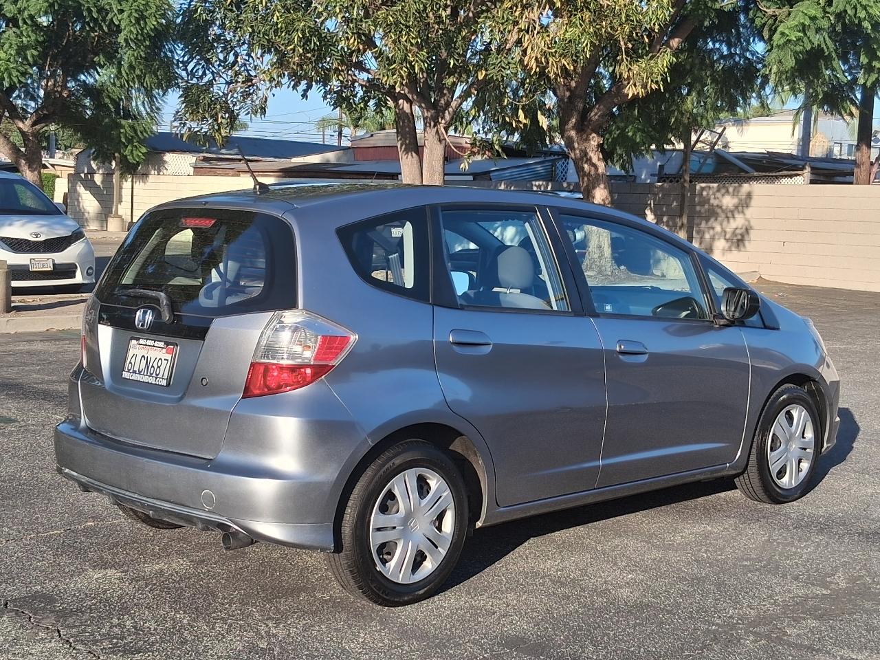 Honda Fit 5dr HB Auto 2010
