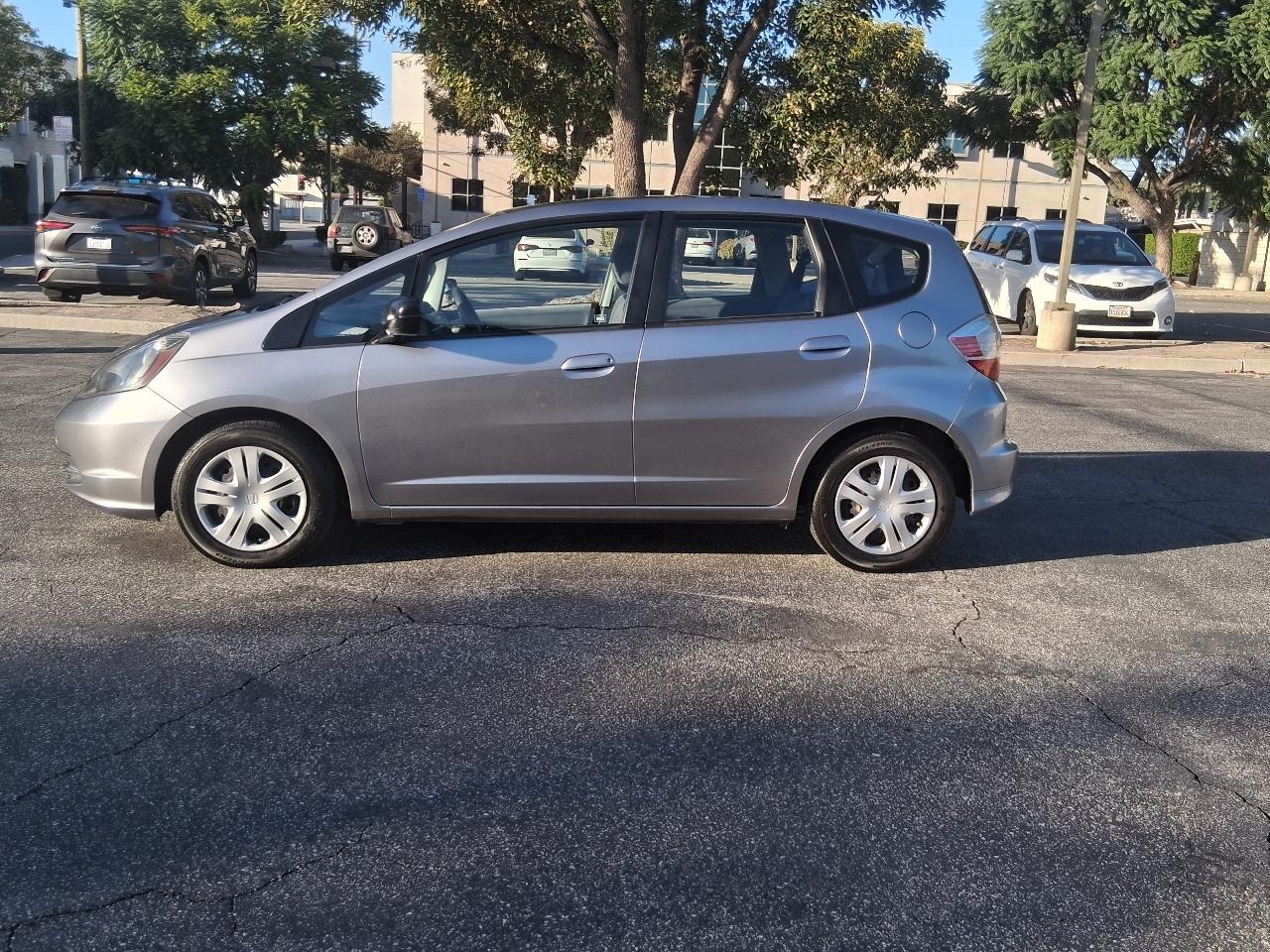 Honda Fit 5dr HB Auto 2010