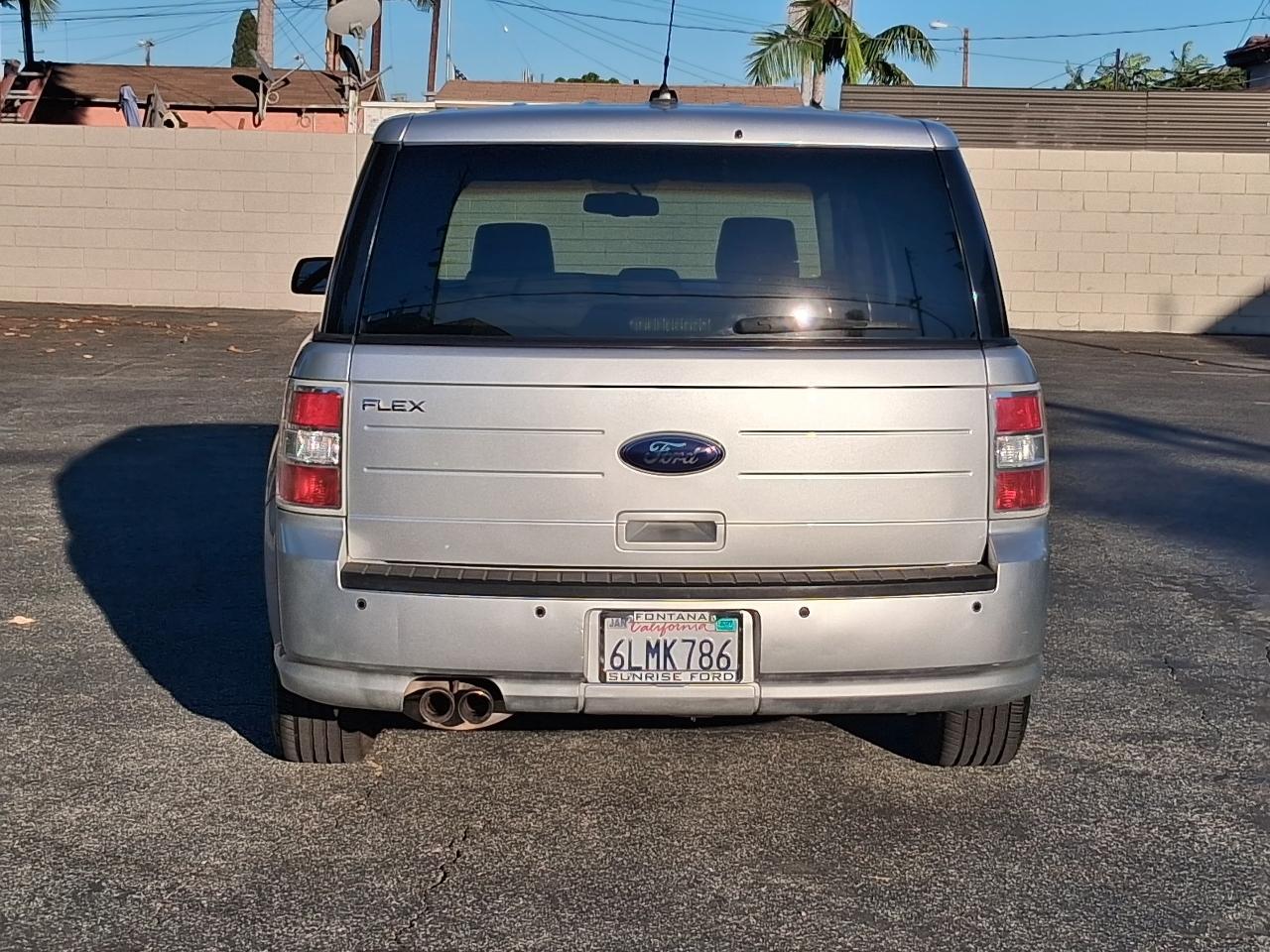 Ford Flex SE FWD 2010