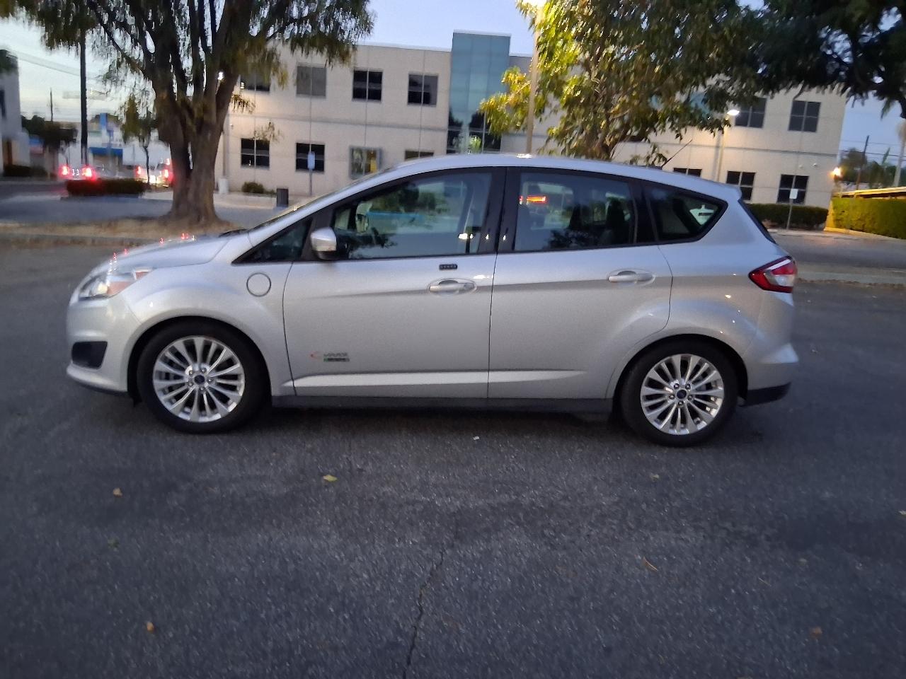 Ford C-Max Energi SE 2017