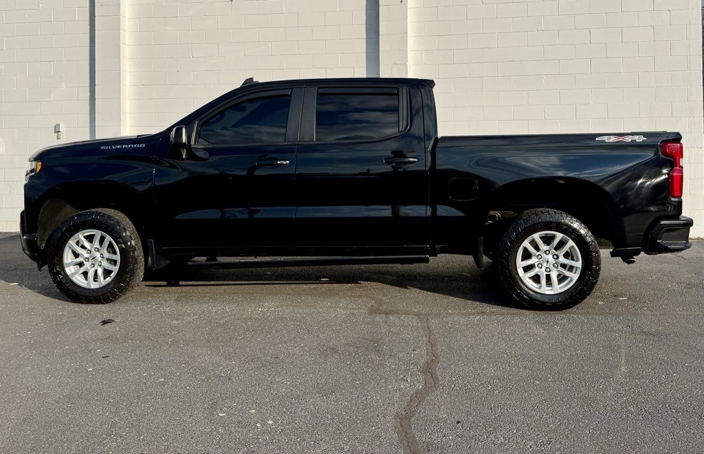 Chevrolet Silverado 1500 4WD Crew Cab 147" RST 2021 Chevrolet Silverado 1500 4WD Crew Cab 147" RST 2021