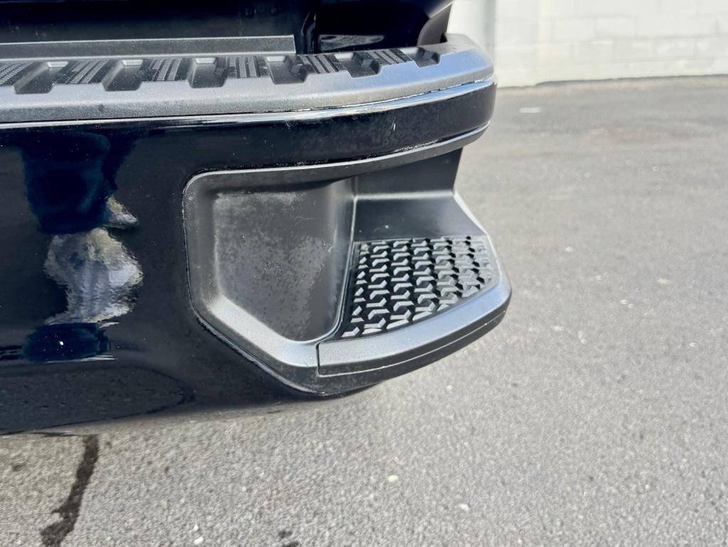 Chevrolet Silverado 1500 4WD Crew Cab 147" RST 2021 Chevrolet Silverado 1500 4WD Crew Cab 147" RST 2021