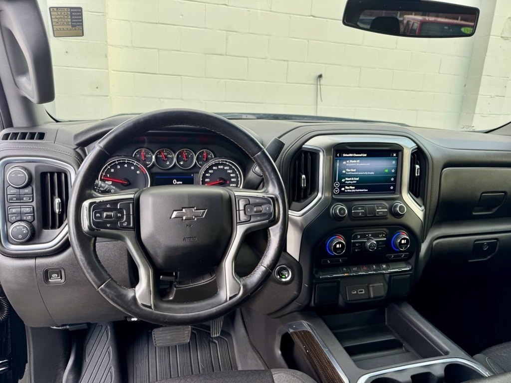 Chevrolet Silverado 1500 4WD Crew Cab 147" RST 2021 Chevrolet Silverado 1500 4WD Crew Cab 147" RST 2021