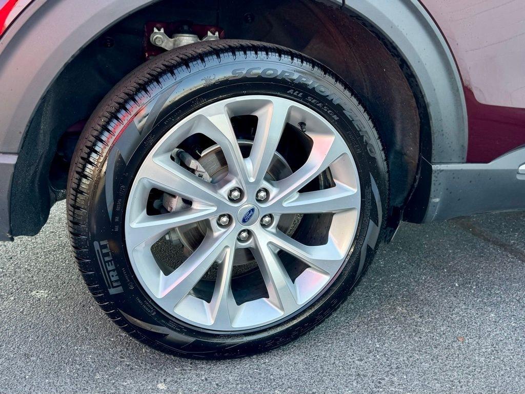 Ford Explorer Platinum 4WD 2022