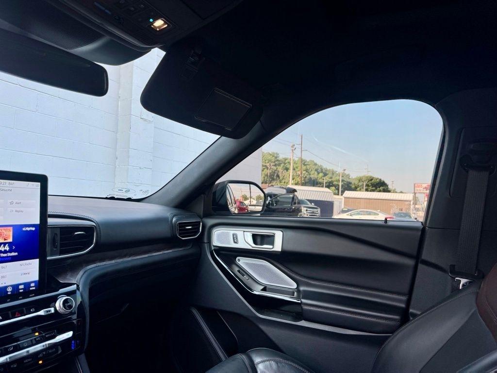 Ford Explorer Platinum 4WD 2022