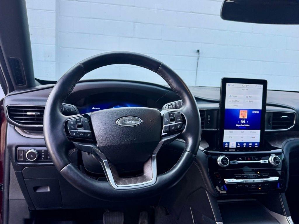 Ford Explorer Platinum 4WD 2022