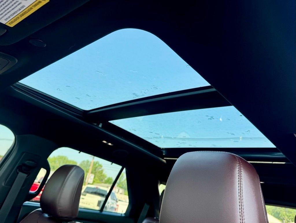 Ford Explorer Platinum 4WD 2022